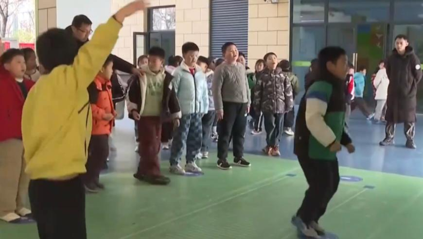 今晚澳门开什么特别号码,杨紫回应舞蹈走红,完美答案解释落实_AR版V8.57